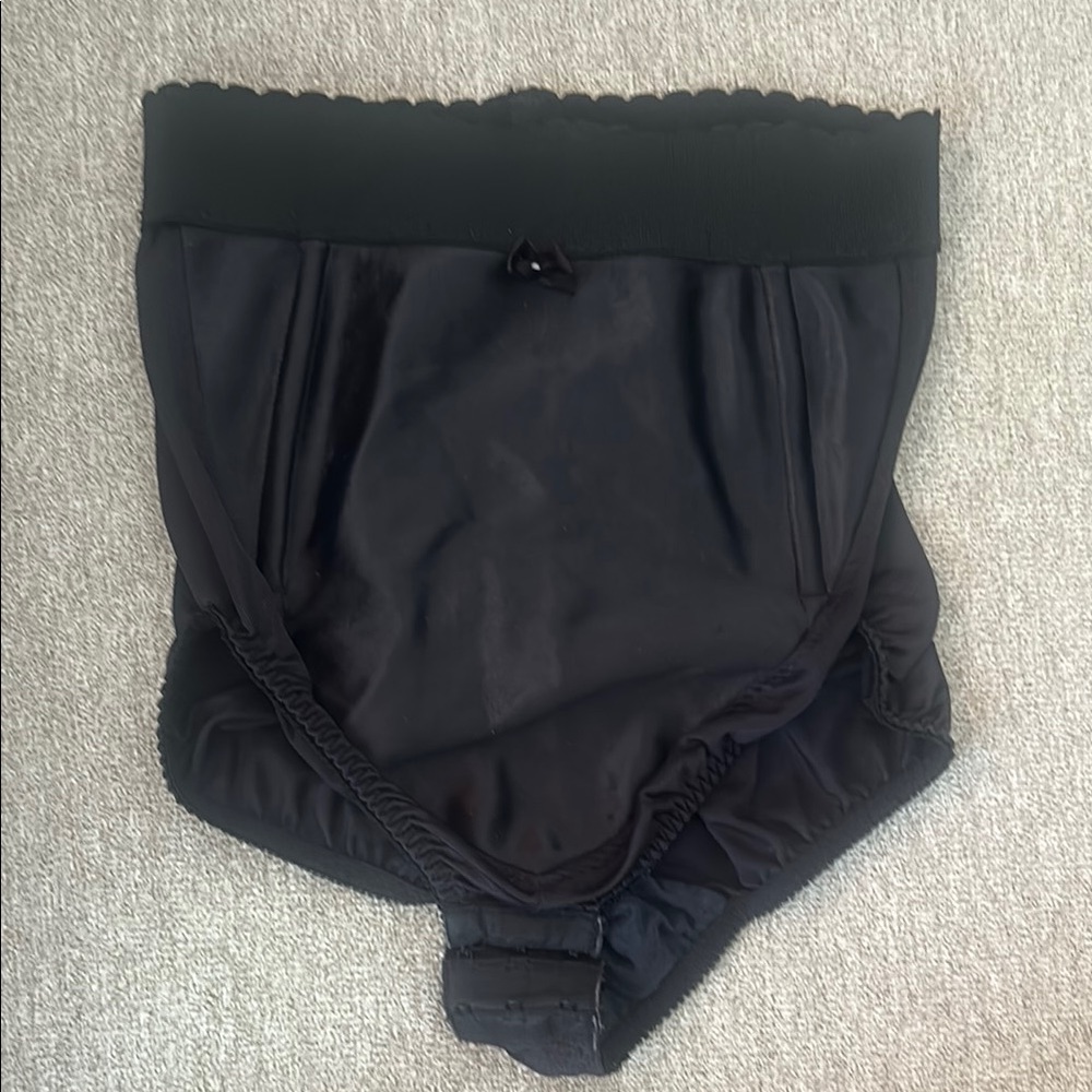 Black High-Waisted Shapewear